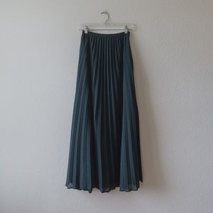 Green Pleated Maxi Skirt